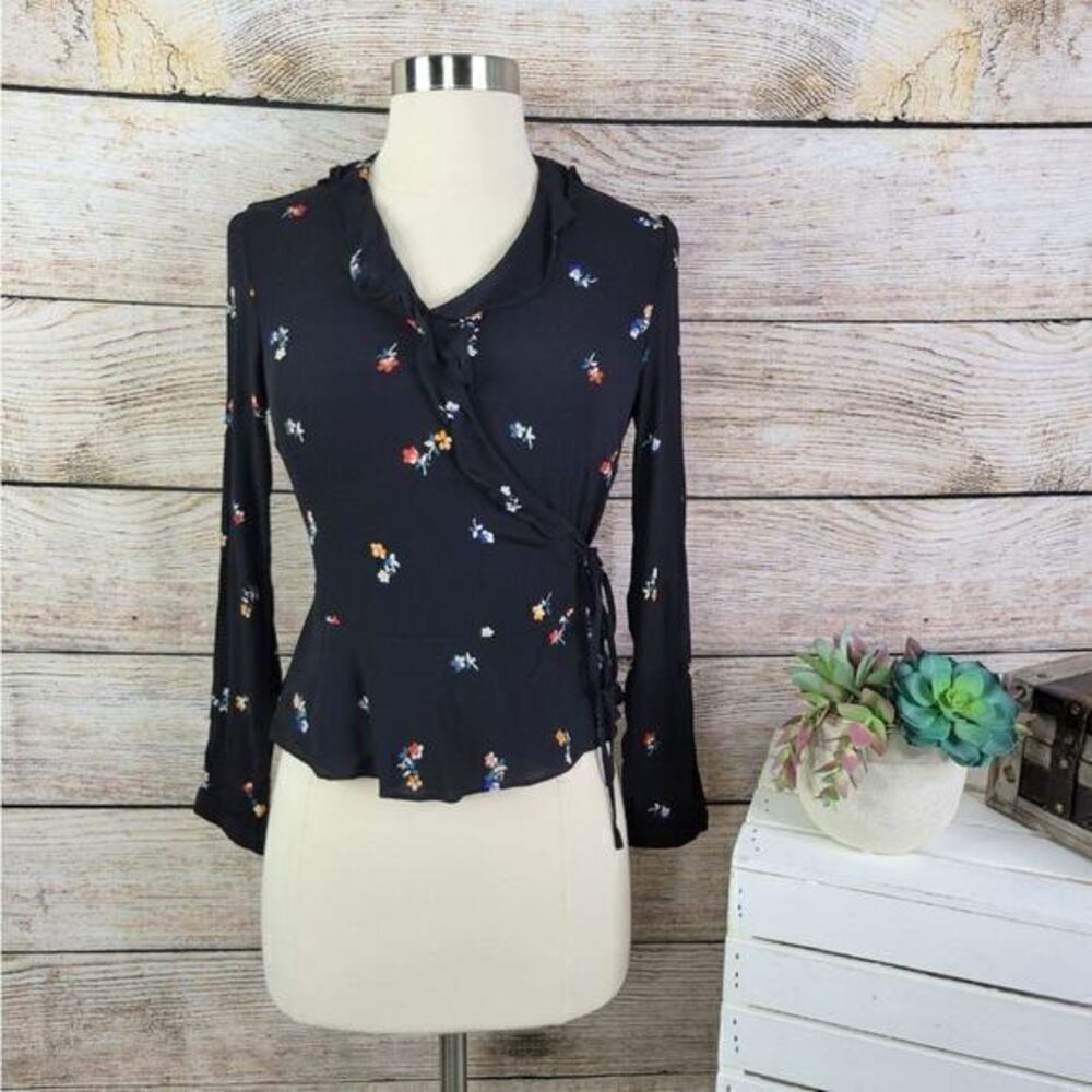 Rails Simone Wrap Blouse Black‎ Kyoto Floral Womens XS Extra Small V-Neck Summer